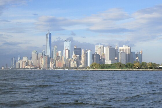 Set sail on New York Harbor! Champagne included