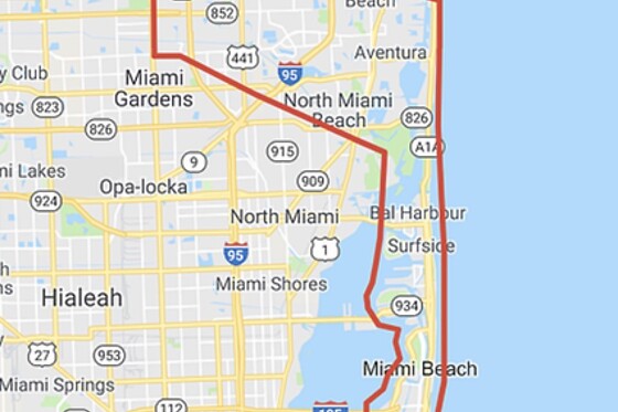 30-minute flight above Miami Beach at Airacer Miami
